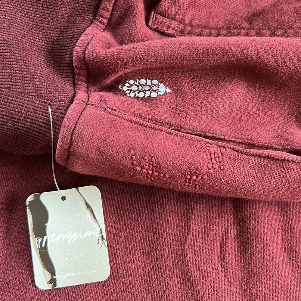 NWT Free People Movement Solid Borderline Wide Leg Pants maroon small - Picture 10 of 16